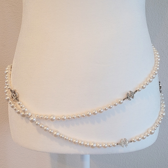 🚫SOLD🚫 CHANEL Rare Extra Long Double White Pearl - Picture 5 of 11